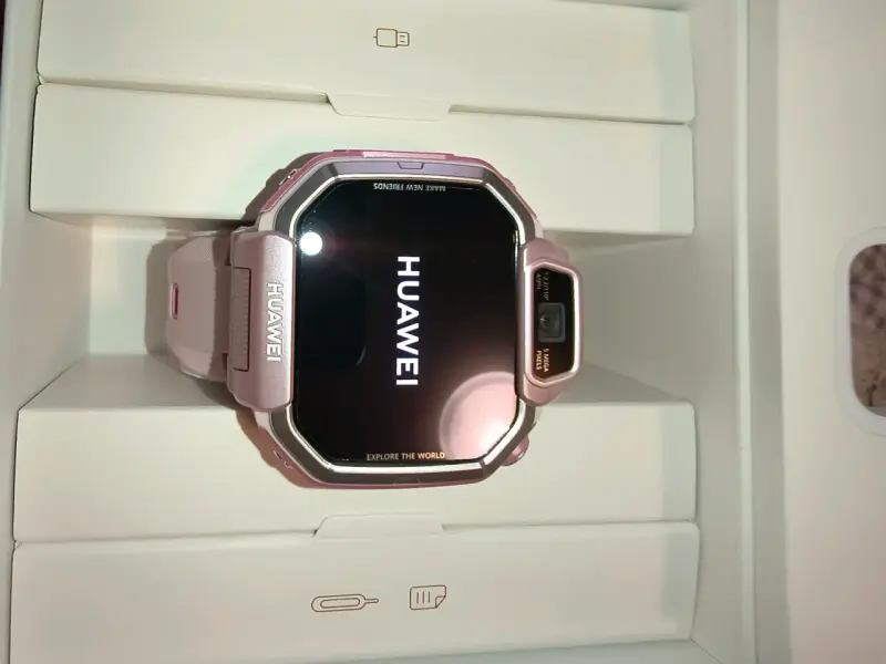 Smartwatch Huawei rosa con cámara 5MP - 3