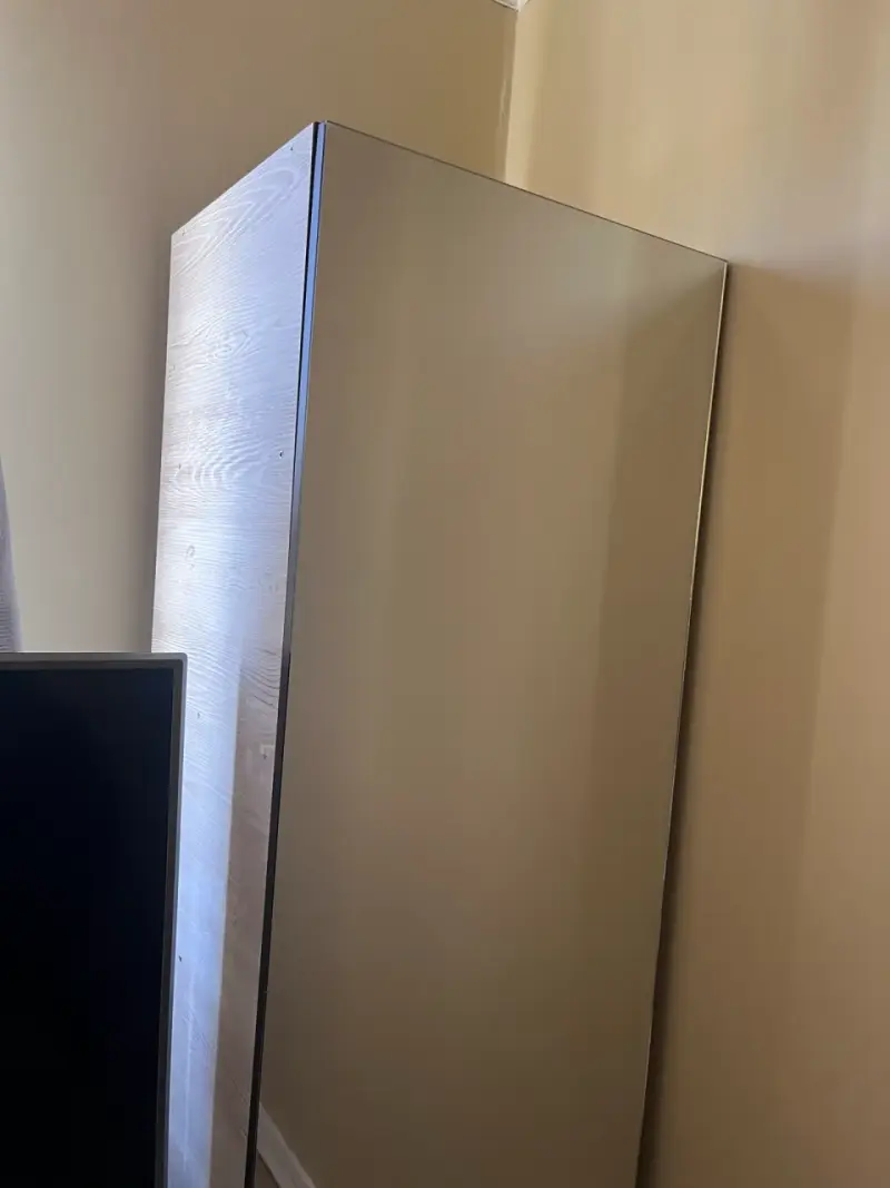 Armario con espejo de madera moderno - 5