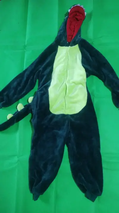 Disfraz de dinosaurio para niños - miniatura 1