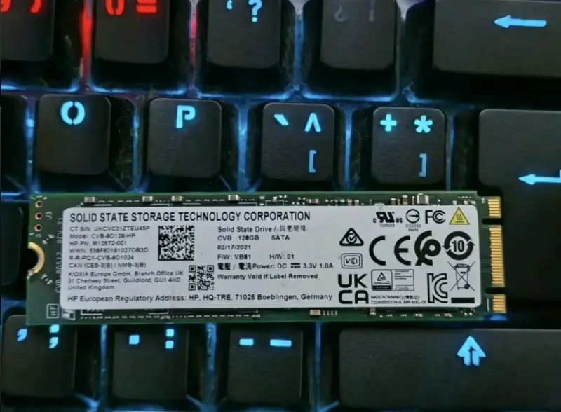 Unidad SSD 128GB SATA Solido - 1