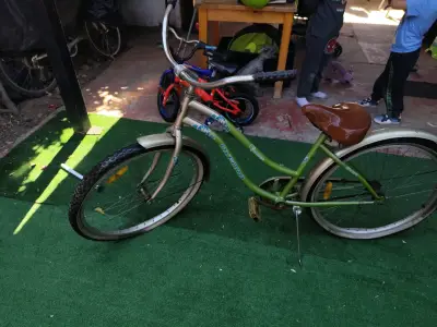 Bicicleta vintage Oxford verde con asiento marrón - miniatura 2