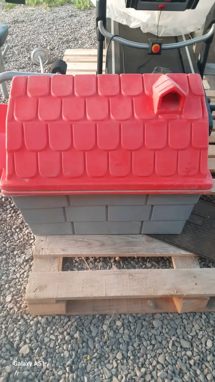 Caseta para perro Clicknew roja y gris - 2