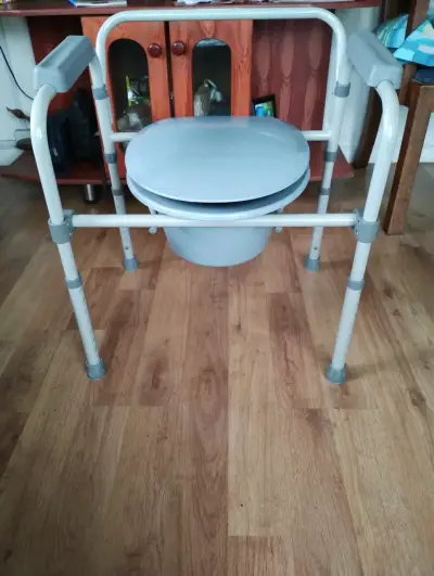 Silla de baño portátil para adultos - miniatura 1