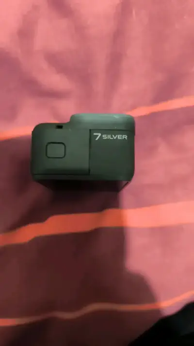 Cámara GoPro Hero 7 Silver en buen estado - miniatura 3