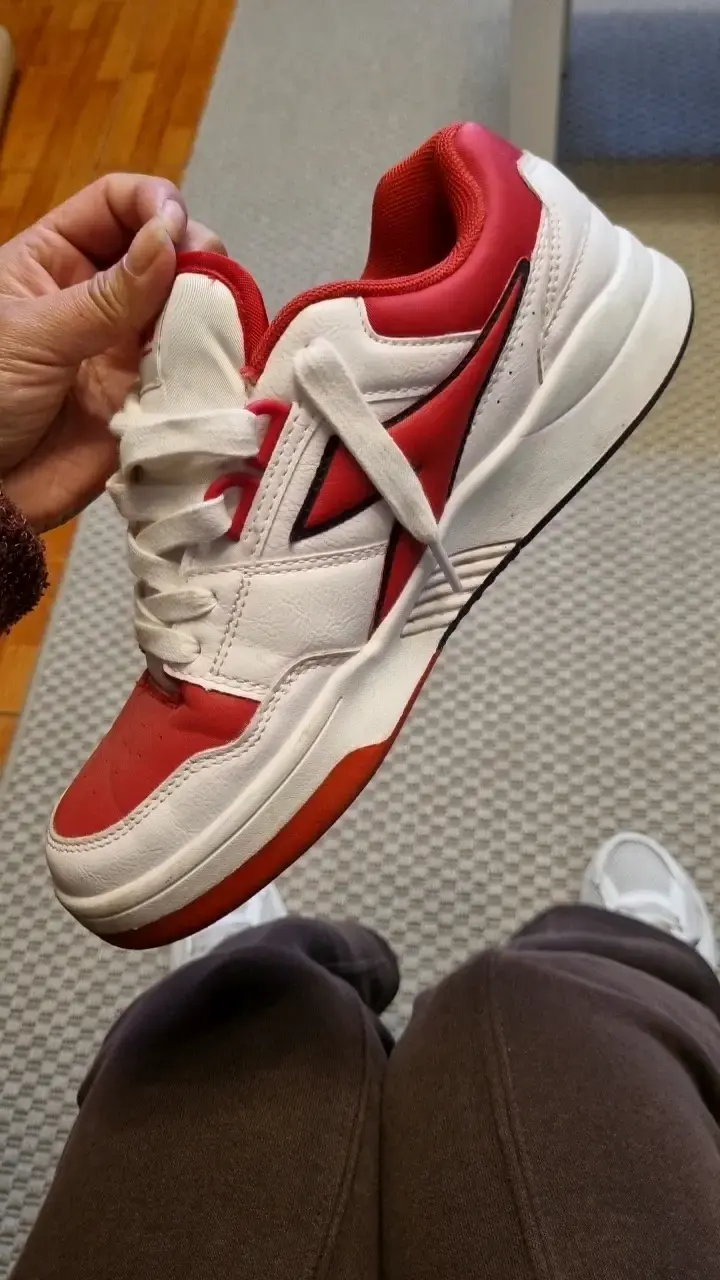 Zapatillas deportivas rojas y blancas Diadora - 4