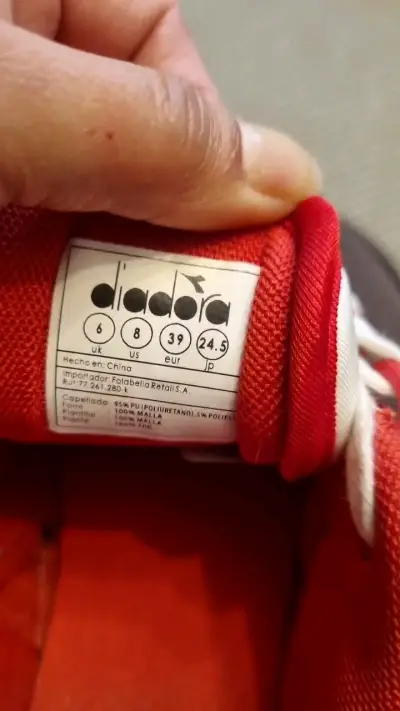 Zapatillas deportivas rojas y blancas Diadora - miniatura 6
