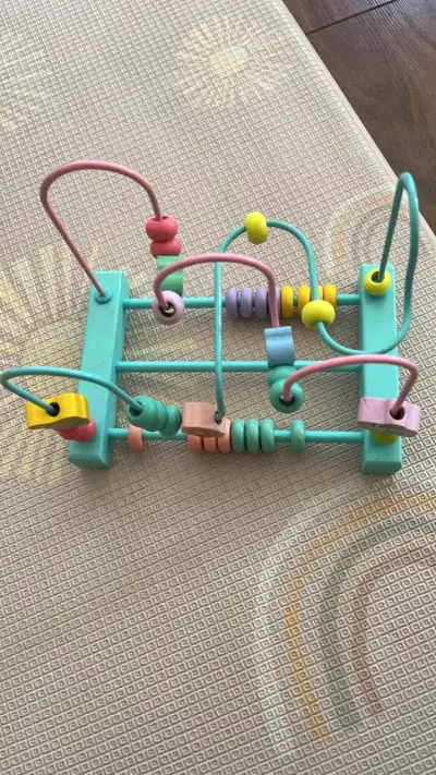 Laberinto de cuentas de madera para niños - miniatura 2