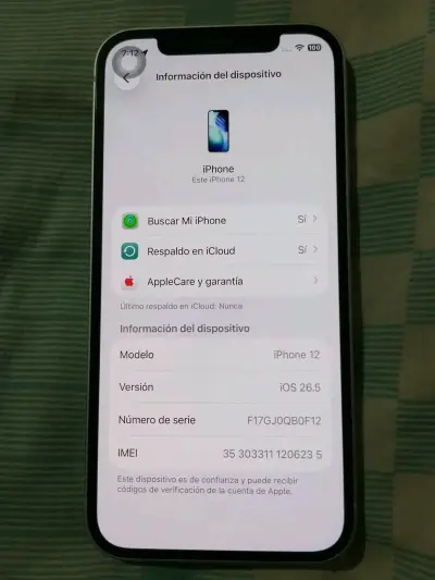iPhone 12 con batería degradada en buen estado - miniatura 1