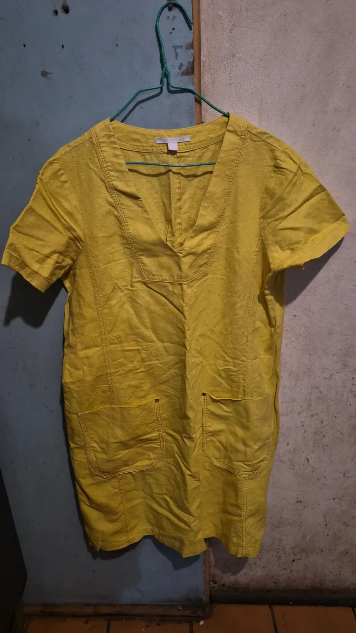Vestido amarillo casual para mujer