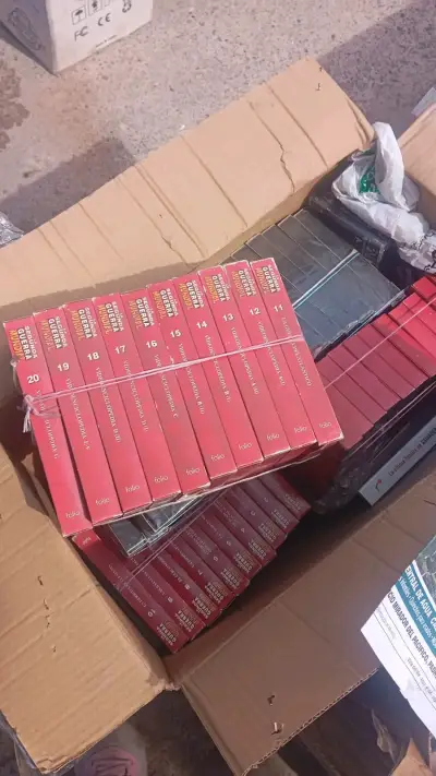 Colección de cintas VHS de películas clásicas - miniatura 4