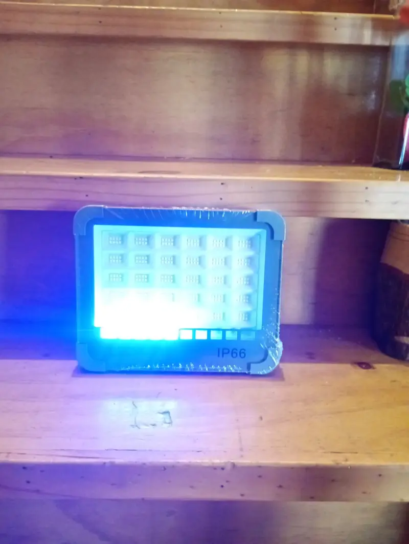 Reflector LED Solar IP66 para Exteriores - 3