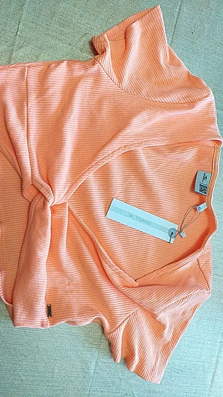 Polera de mujer O'Neill color salmón - 1
