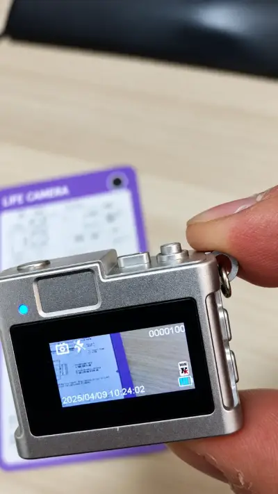 MINI CÁMARA DIGITAL LIFE CAMERA – ESTILO RETRO - miniatura 3