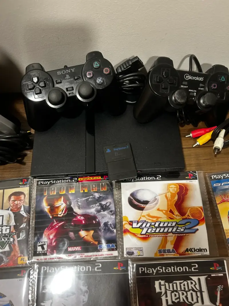 Consola Play2+Memory+2 Controles+20 juegos+Guitarr - 3