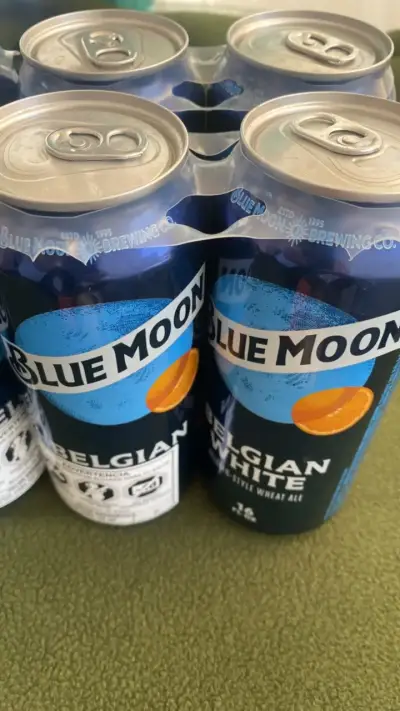 Pack de 12 cervezas Blue Moon Belgian White - miniatura 2