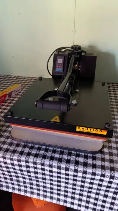 Plancha térmica para DTF o Sublimación de 38x38 - miniatura 2