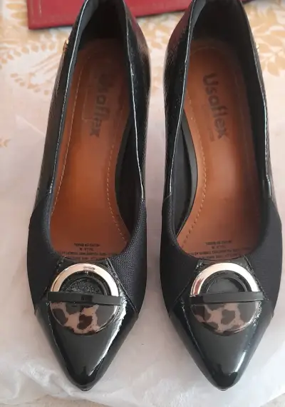 Zapatos de tacón negros Usaflex con detalle animal print - miniatura 1