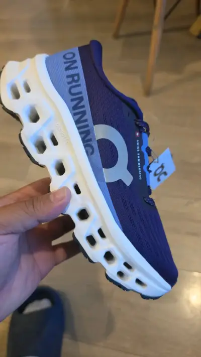 Zapatillas deportivas On Running moradas - miniatura 1