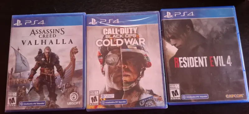 Lote PS4 COD, Assassin's Creed y RE4 remake