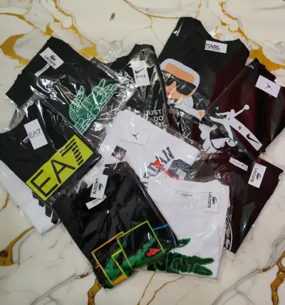 Poleras de Marca Variada - miniatura 1