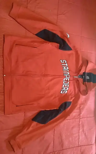 Chaqueta Reebok CFL roja con capucha - miniatura 1