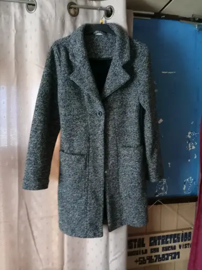 Abrigo de lana gris para mujer - miniatura 1