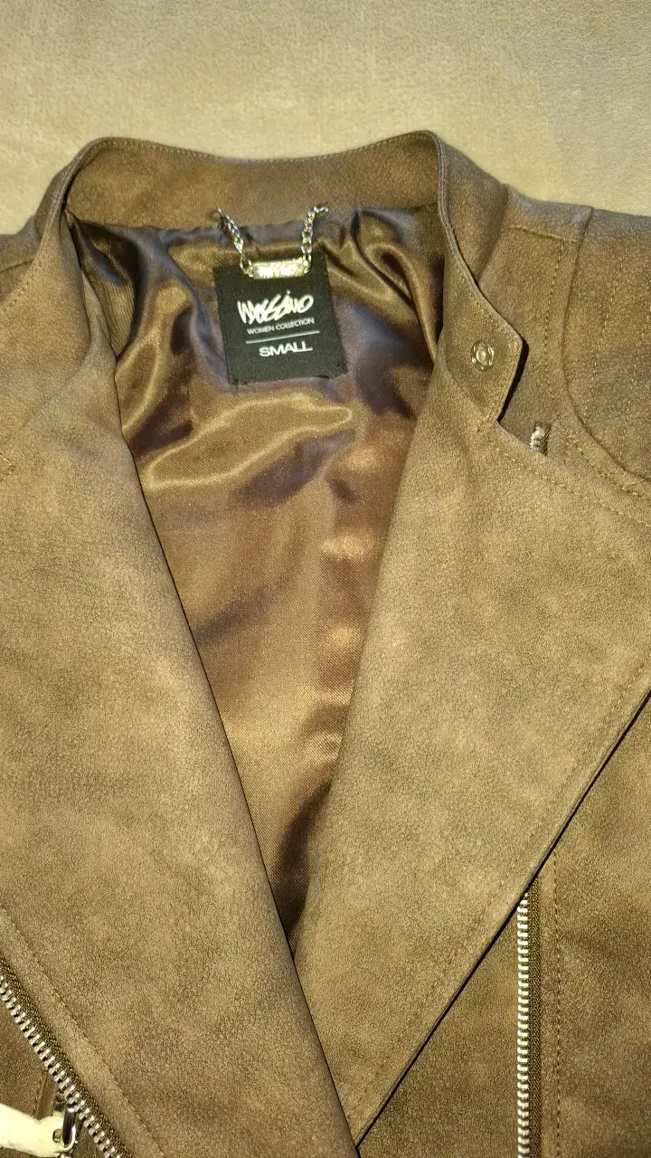 Chaqueta de cuero sintético gris Mossimo - 3