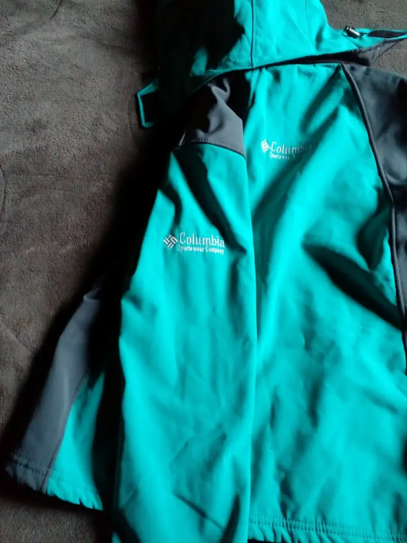 Chaqueta impermeable Columbia verde y gris - 2