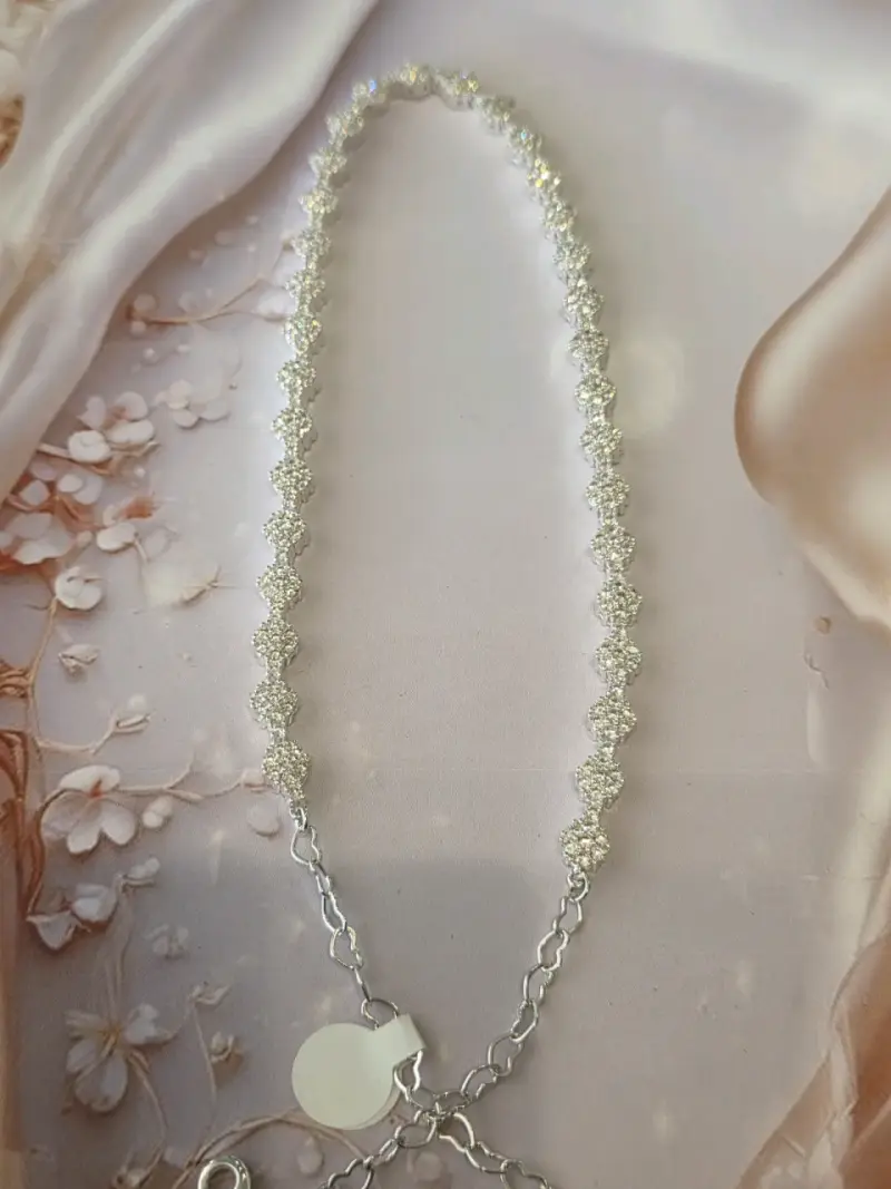 Collar de plata con diseño - 1