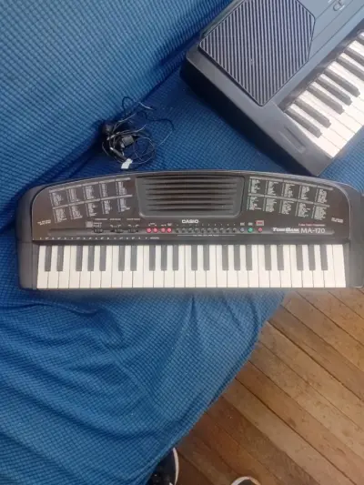 Teclado Casio ToneBank MA-120 con adaptador - miniatura 1