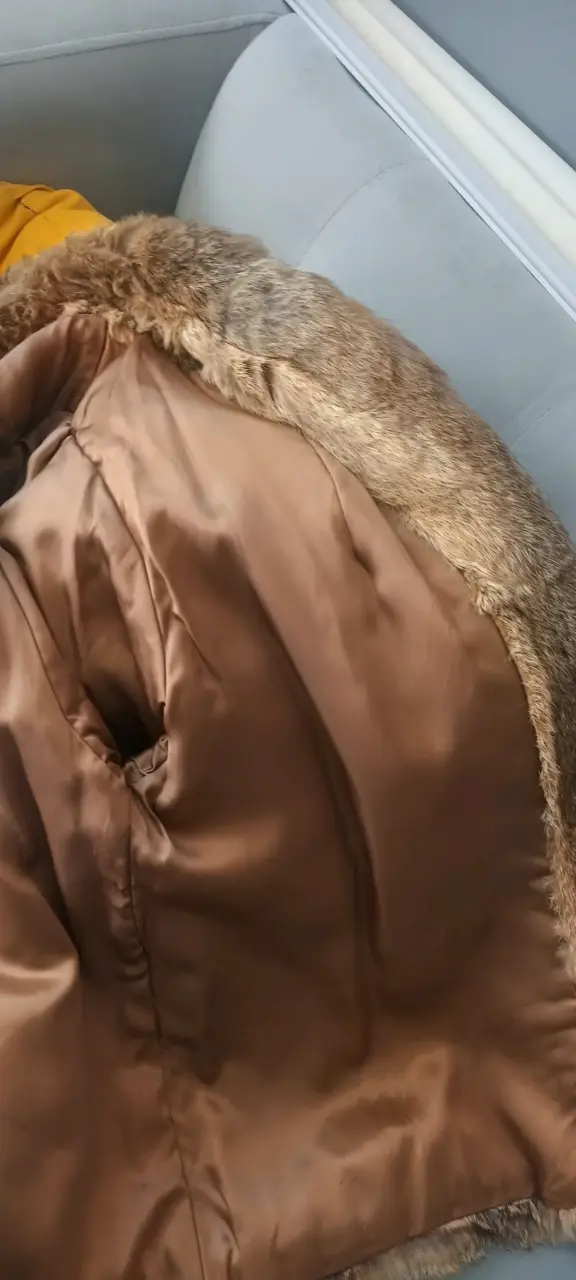 Abrigo de piel de conejo chileno marrón para mujer - 5