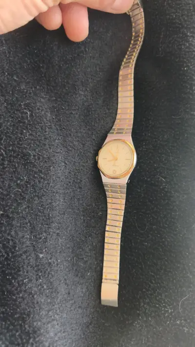 Reloj Timex Quarz vintage para mujer - miniatura 2