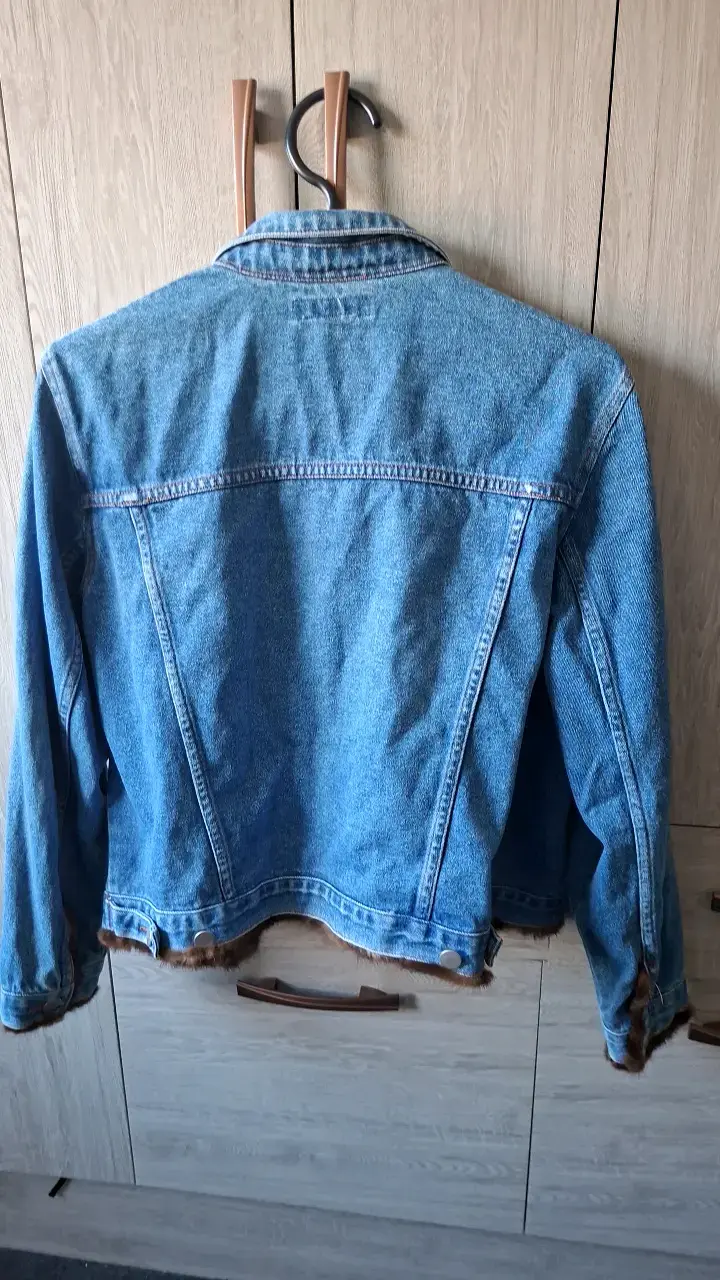 Chaqueta de mezclilla con forro de piel Maakif - 2