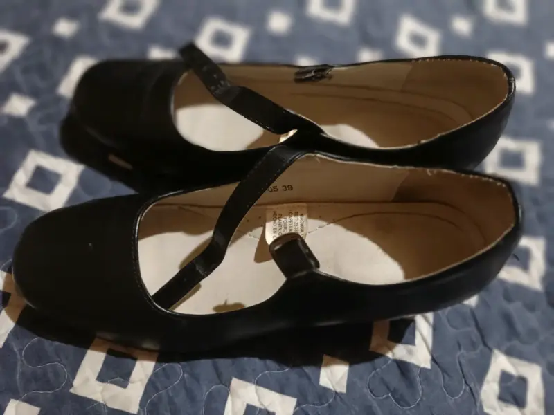 Zapatos de baile flamenco negros con tacón bajo - 3