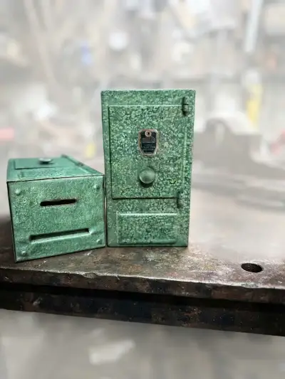 Alcancía Banco Estado con forma de caja fuerte - miniatura 1