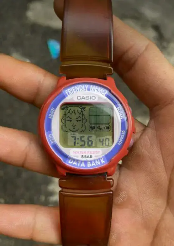 Reloj digital Casio Friendly Memo rosado vintage - 1