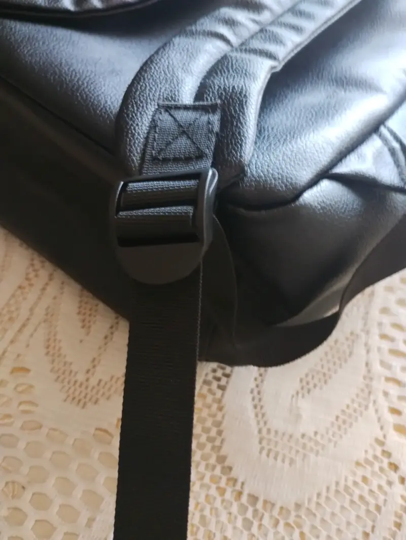 Mochila negra de cuero sintético Mermaid - 3