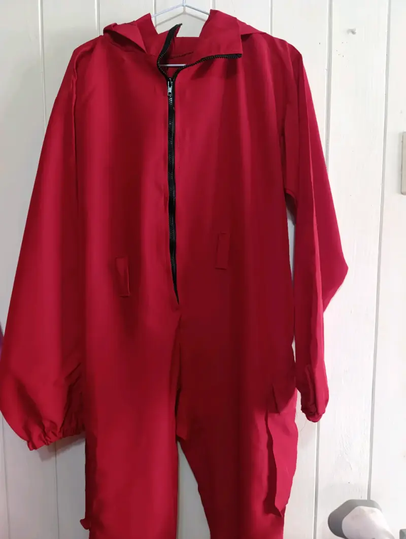 Disfraz rojo con capucha estilo La Casa de Papel - 1