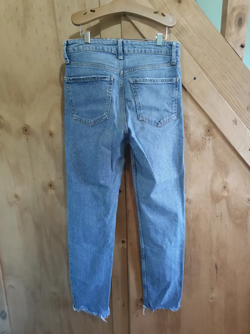 Jeans de mezclilla azul claro Zara para mujer 34 - 4