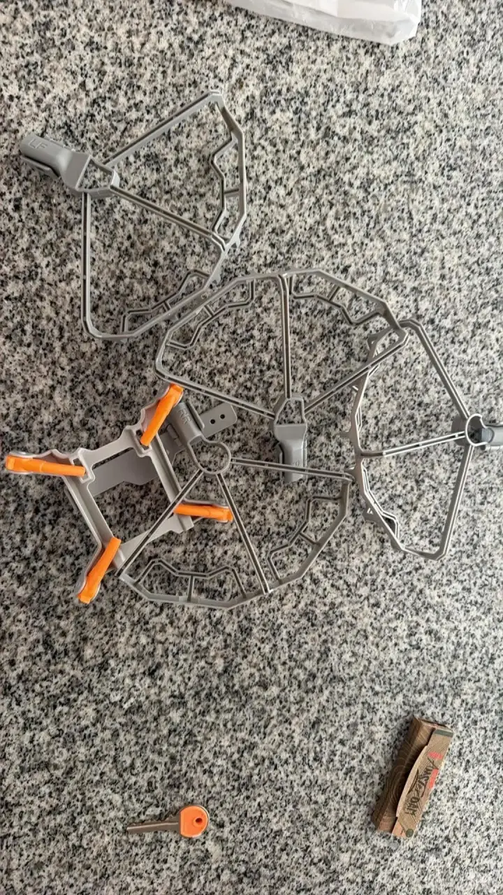 Drone DJI Mini 3 Pro con Control Remoto - 6