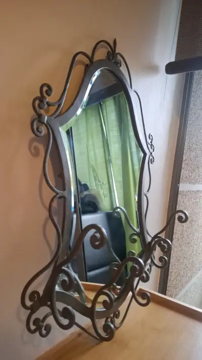 Espeejo  de pared antiguedad aprox 100 años. - miniatura 2
