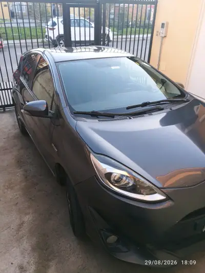 Toyota Prius C 2019 Automatico Híbrido - miniatura 4