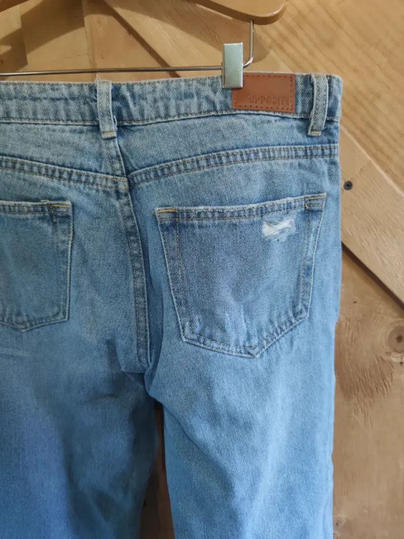 Jeans de mezclilla rasgados para mujer Opposite 36 - 6