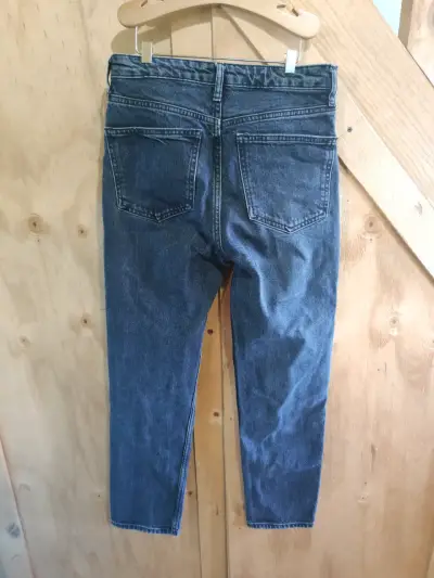Jeans de mezclilla negro para mujer Zara talla 36 - miniatura 4