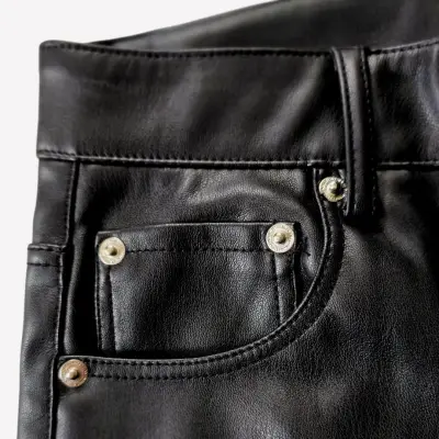Pantalón ZARA Efecto Cuero Talla M Mujer - miniatura 4