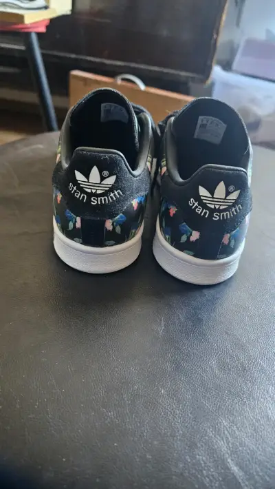 Zapatillas Adidas Stan Smith florales para mujer - miniatura 3