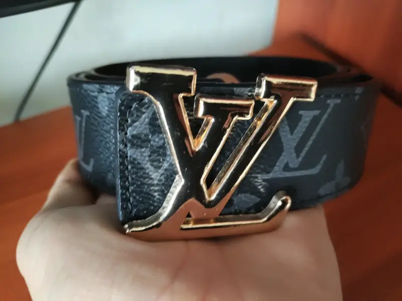 Cinturón de cuero negro con hebilla LV - 3