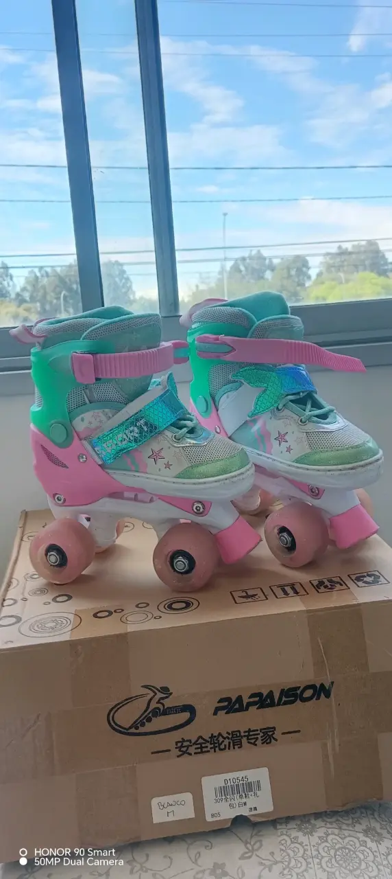 Patines 4 Ruedas LED Rupu Sirena Ajustables - 2