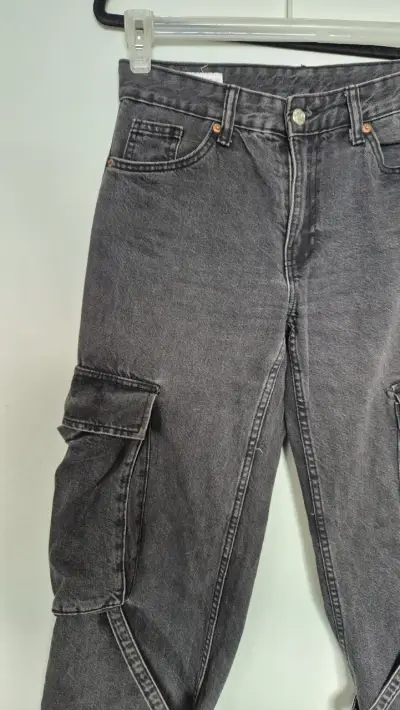 Jeans cargo gris Zara, EUR 34 - miniatura 2