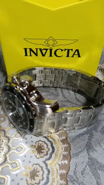 Reloj Invicta de acero inoxidable para hombre - miniatura 4